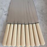 12 knives in white Bakelite, 1960