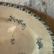 Plat en terre de fer