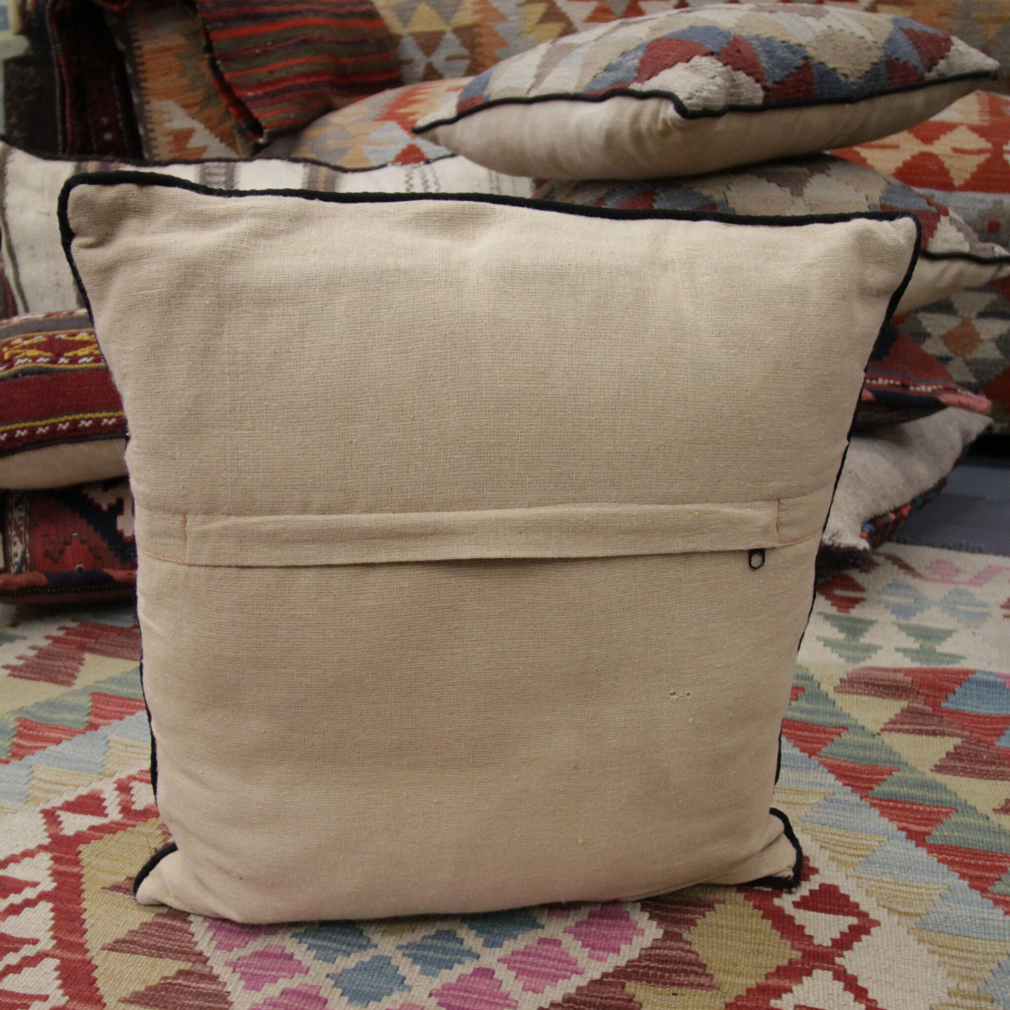 Handmade Flatwoven Kilim Cushion Cover Vintage Turkish Scatter Pillow