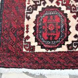 Ancien tapis persan. 194 x 102 cm.