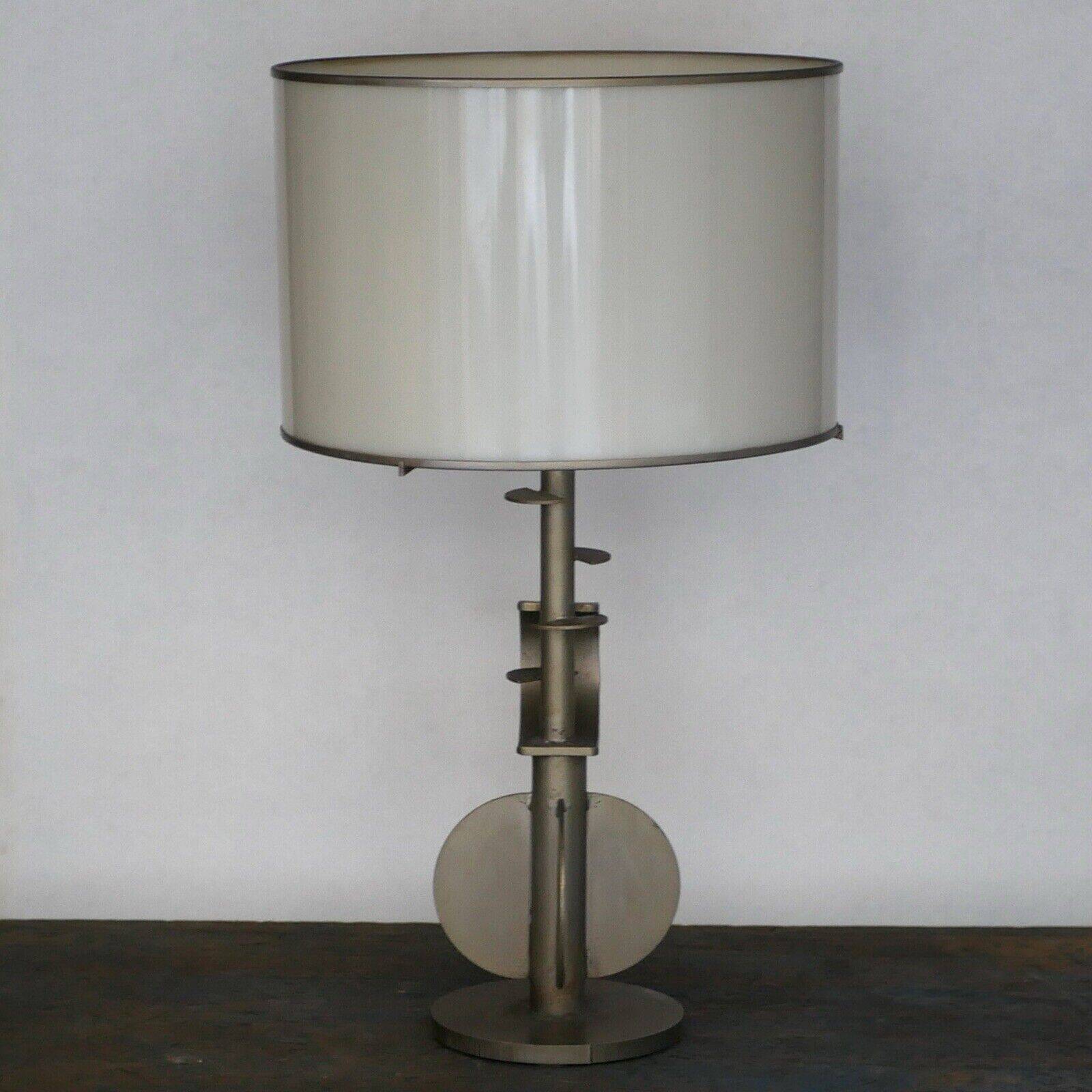 Brutalist table lamp - Designer Vit Kellj from the 70s - Italian - rare