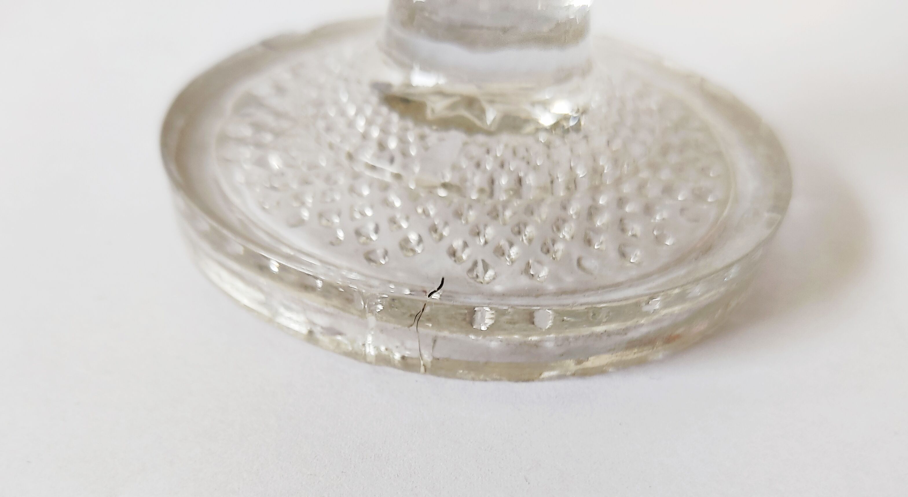 Glass vase shaped Medici