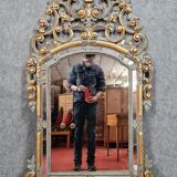 Mirror Louis XV / Regency in gilded and lacquered wood around 1850