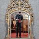 Mirror Louis XV / Regency in gilded and lacquered wood around 1850