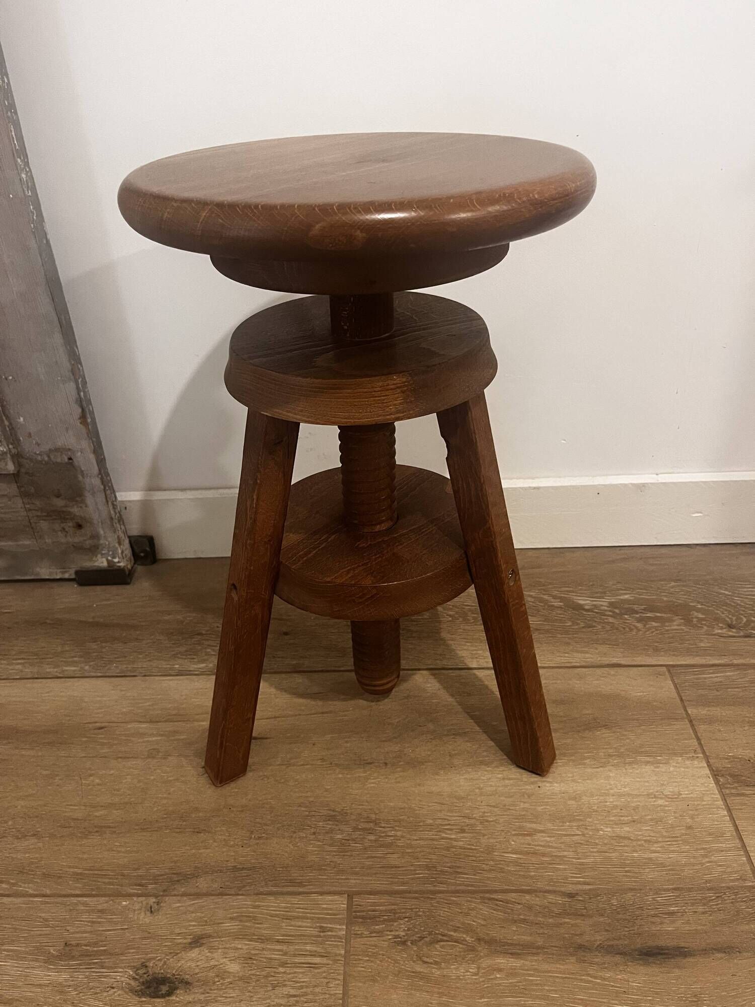 Architect's stool
