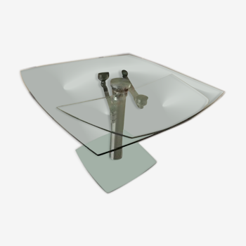 Glass dining room table