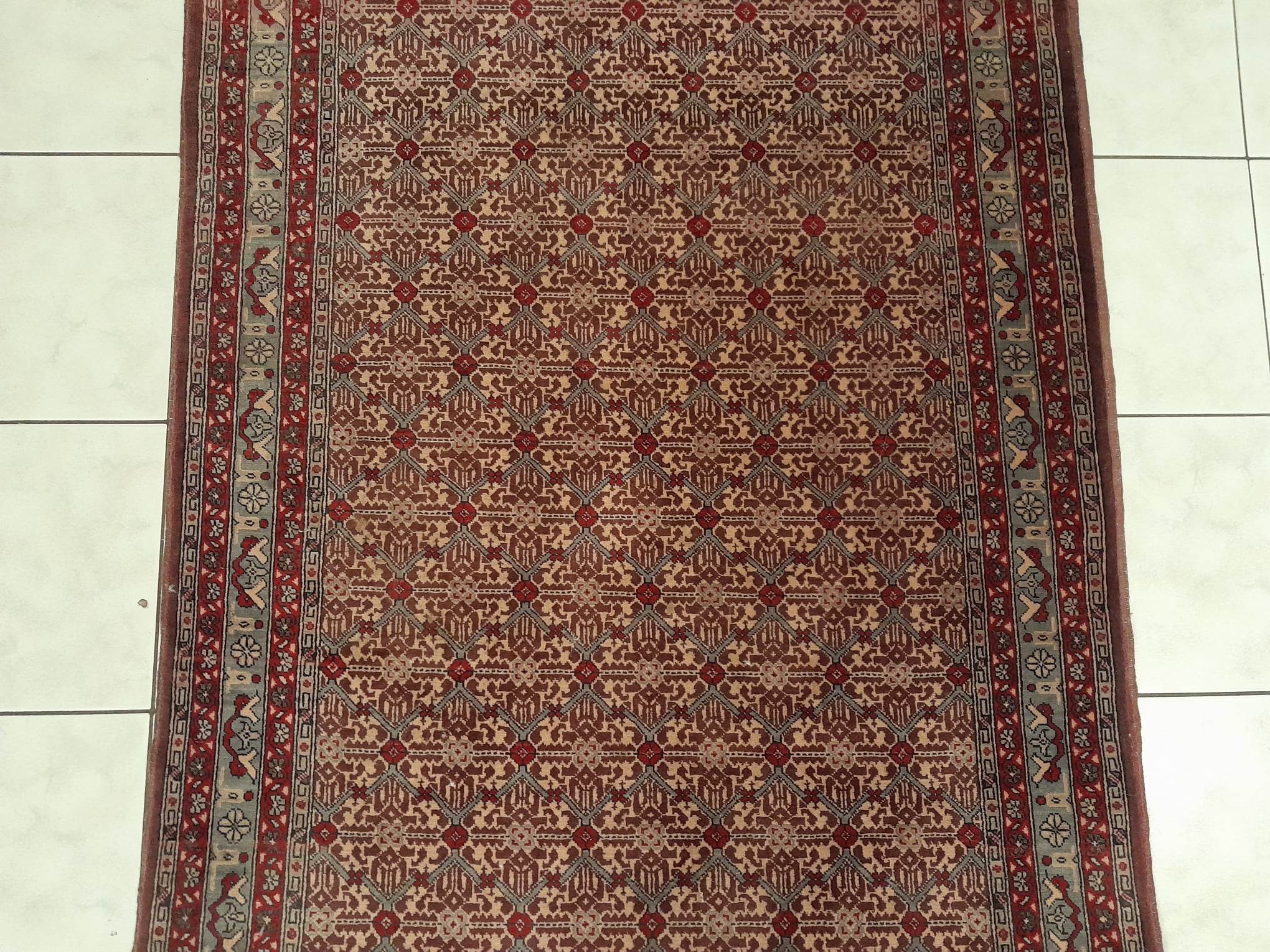 Handmade Persian Bidjar rug 195x115cm