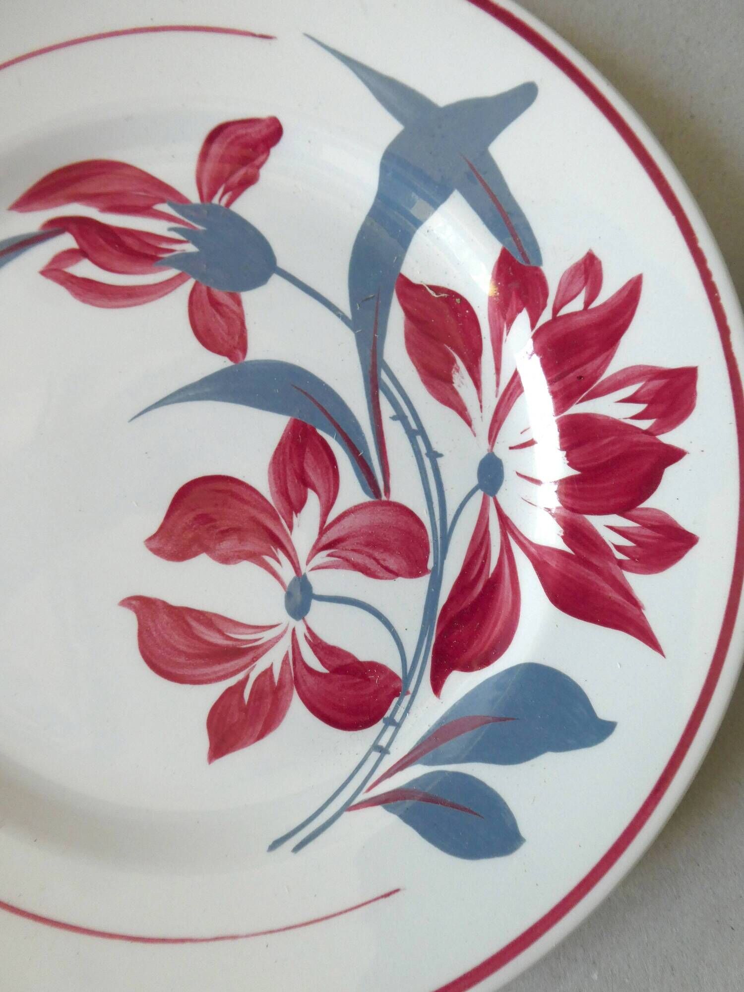Set of 6 dessert plates, Saint Amand dahlia model, Spring stores