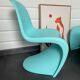 Chaise pour enfant turquoise de Verner Panton, Vitra