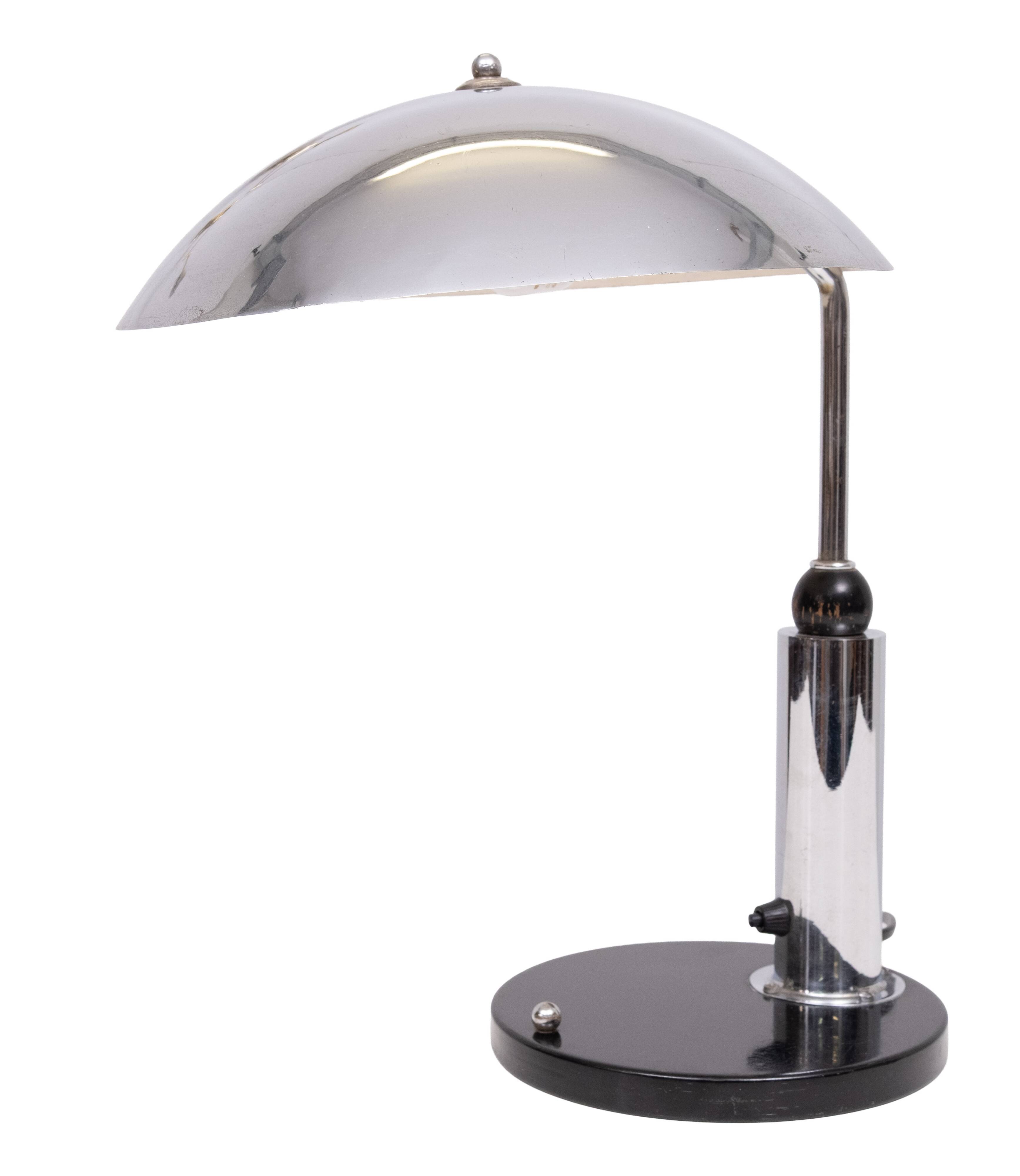 Daalderop KDM Royal Holland Bauhaus Desk-lamp 1930s Status: