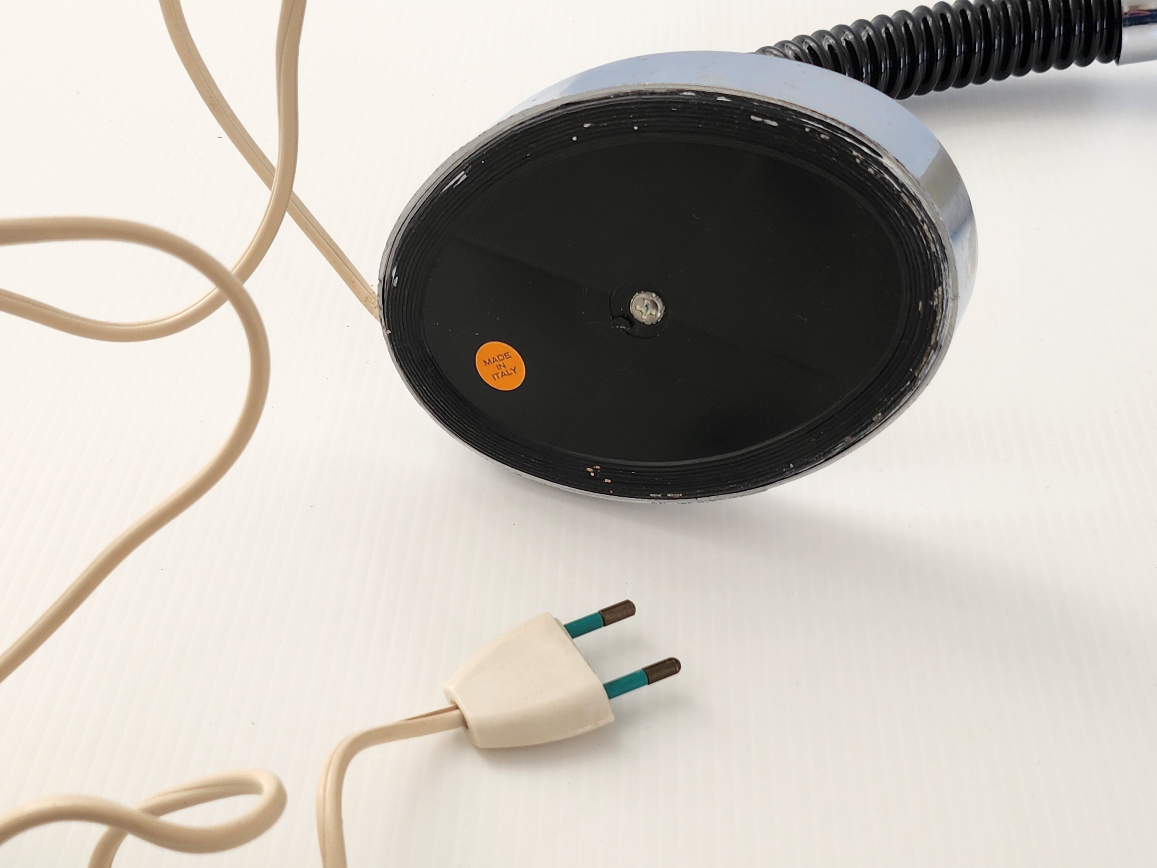 Italian lamp space age 1960