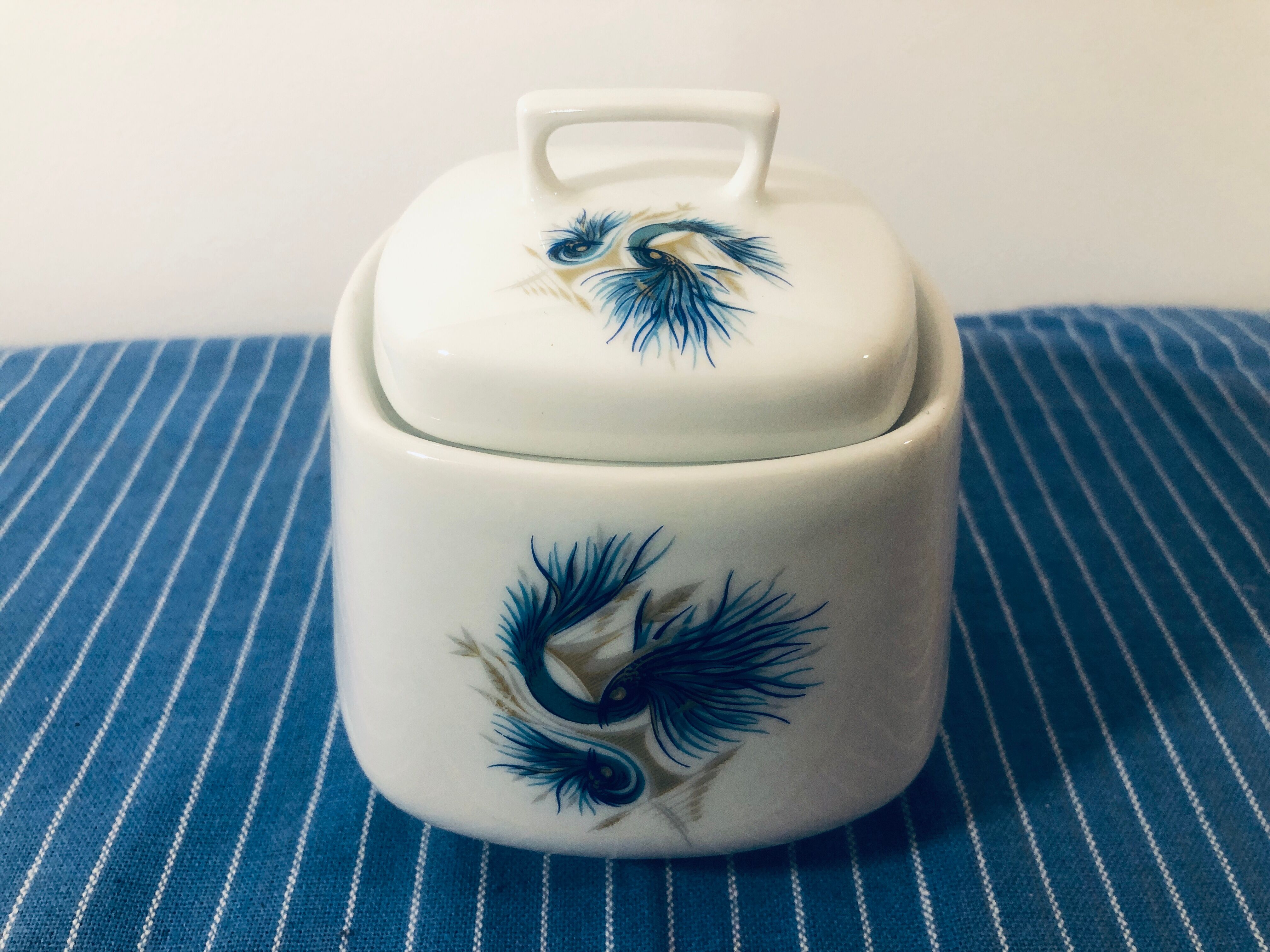 Signed porcelain sweet pot - Art Nouveau