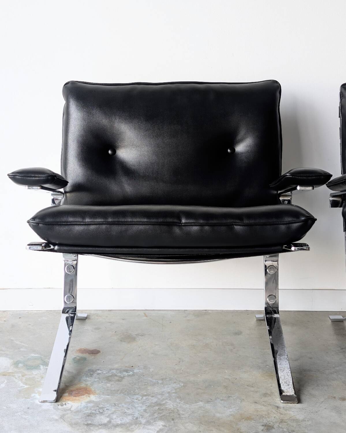 2 vintage Joker armchairs, Olivier Mourgue edition Airborne, 1960s 1970s