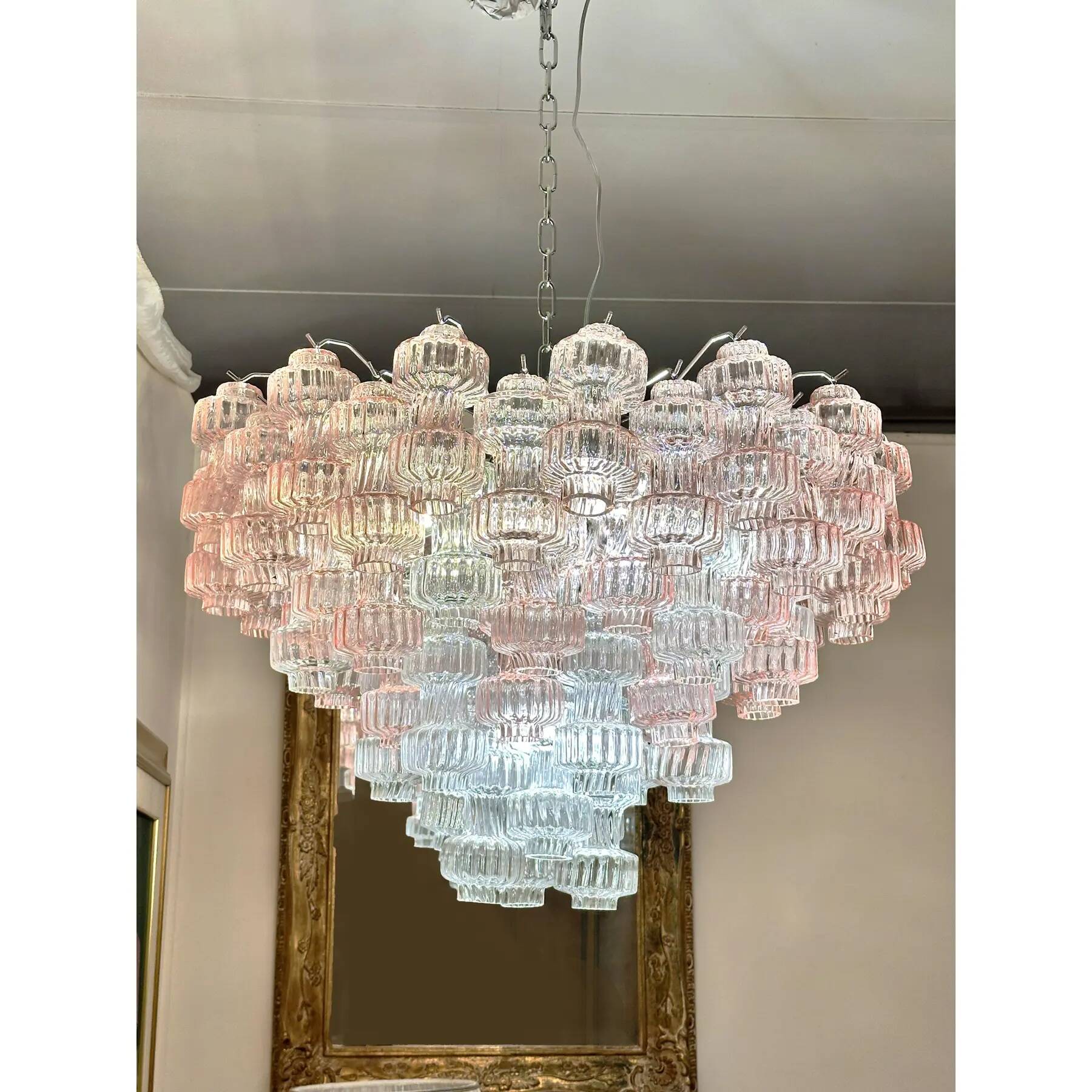 Romantic Venetian Pink "Rigadin Manubri" Murano Glass Chandelier in Venini