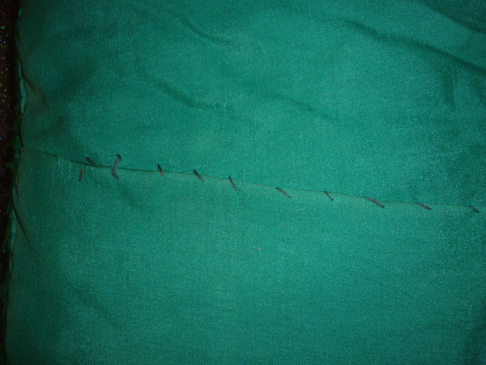 Cushion hook green pink yellow 40x40