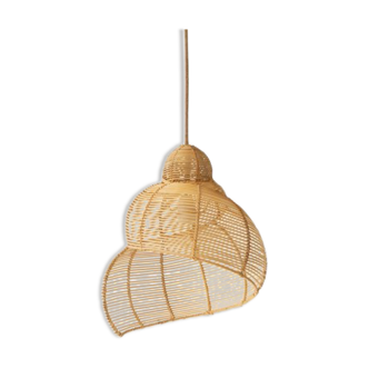 Rattan shell pendant light