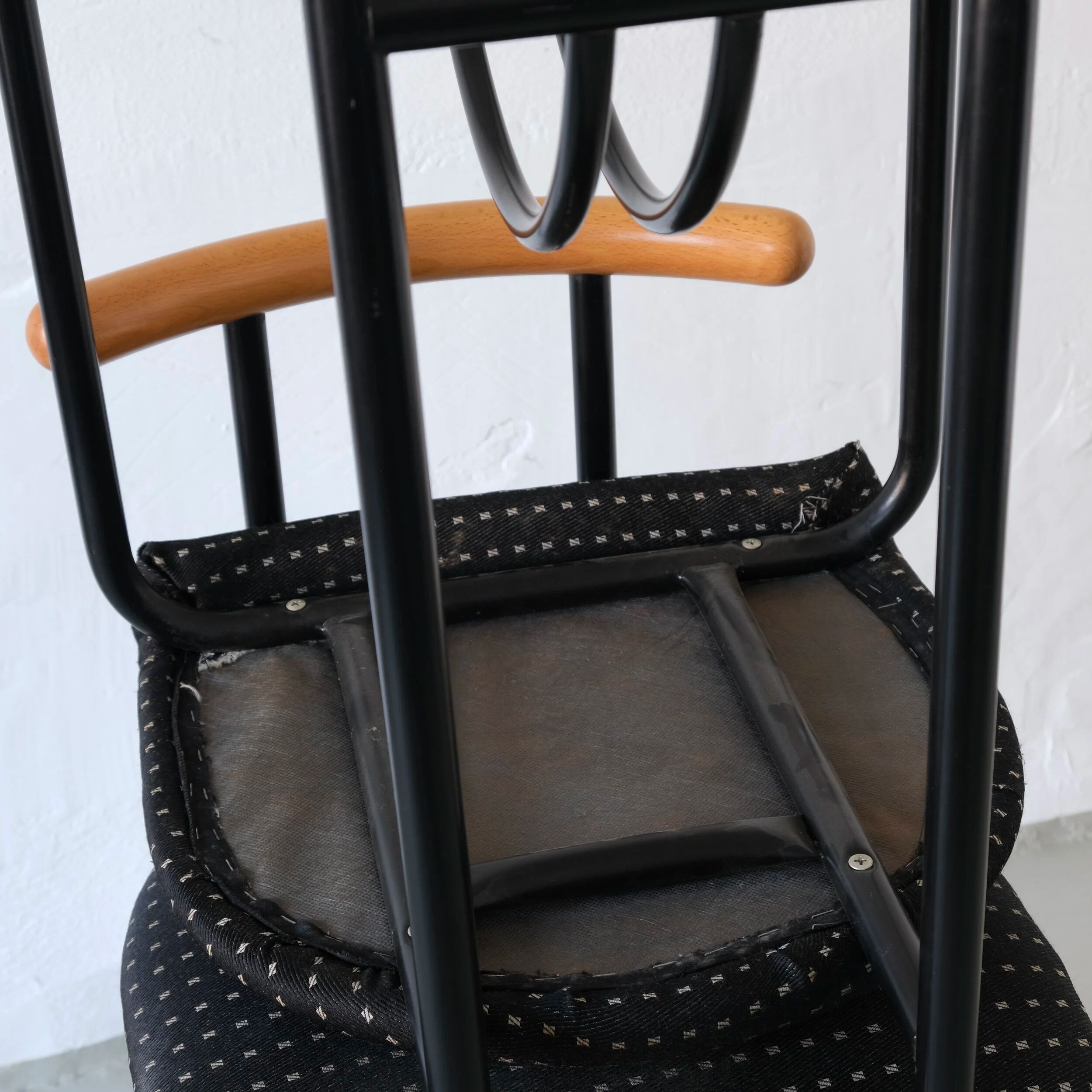 2 postmodern tubular steel bar stools | Rodney Kinsman style | 1980s