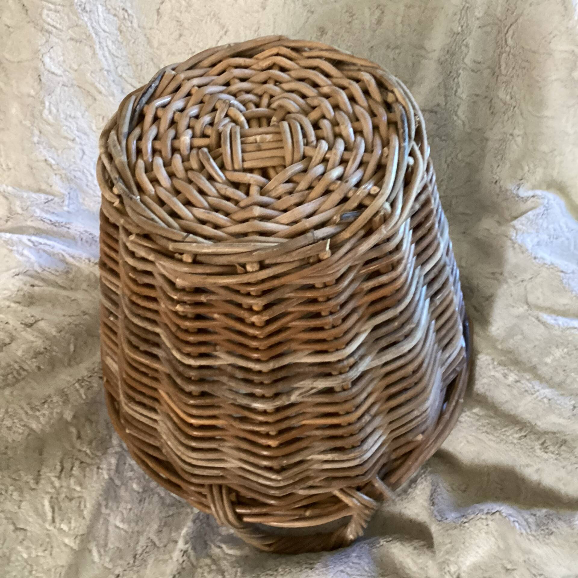 Large basket with rattan handles
