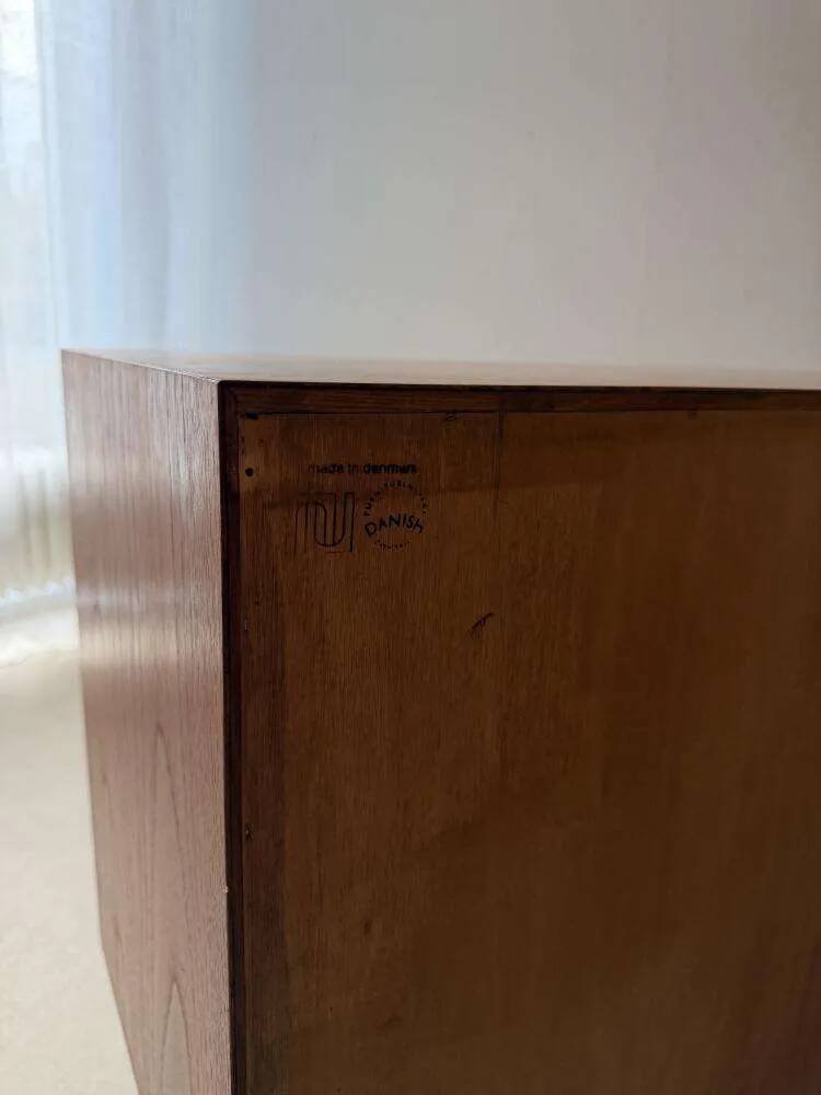 Vintage Hundevad sideboard teak wood 1960s Danish design