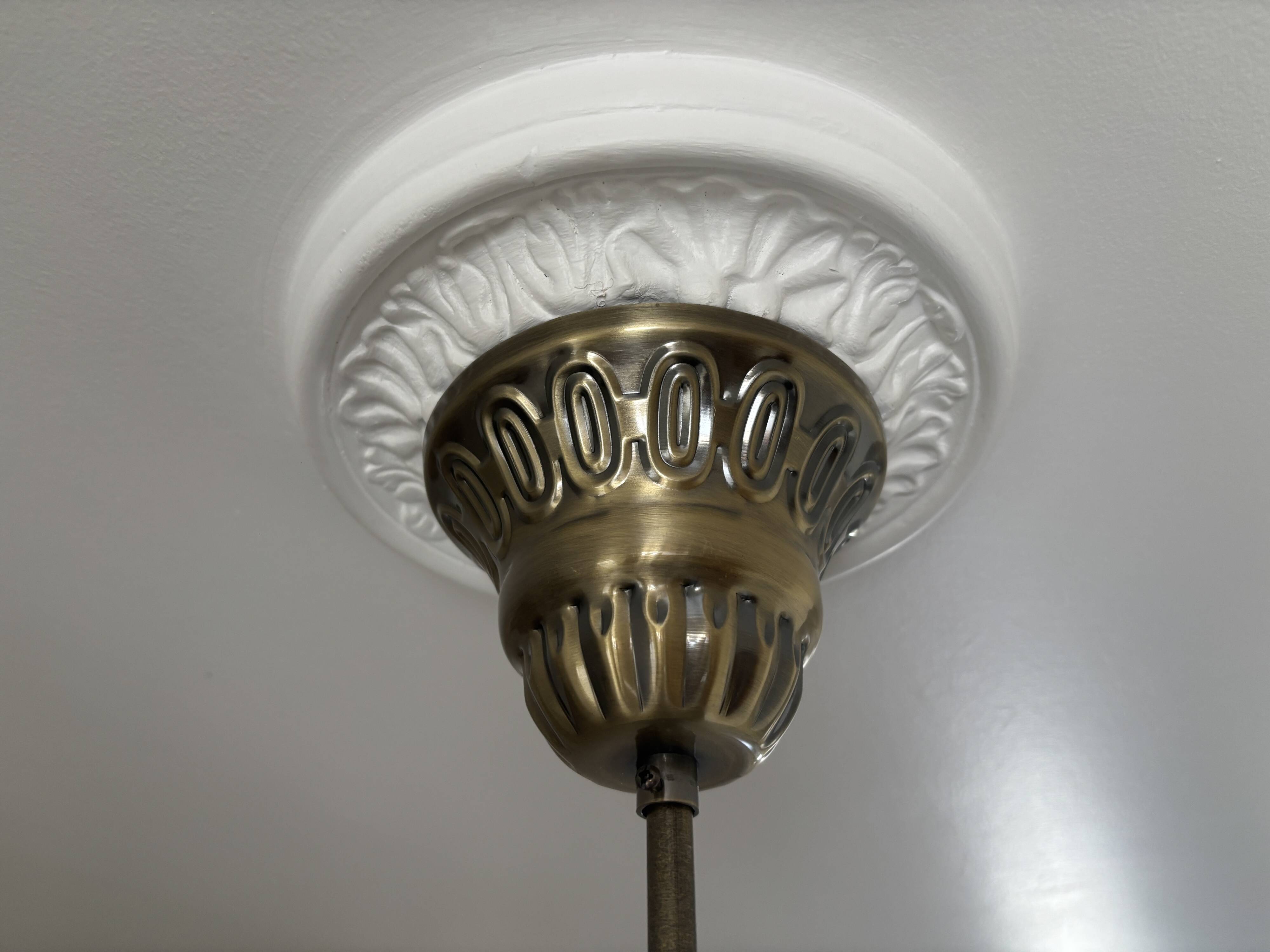 Tiffany-style floral stained glass pendant light in brass D40cm