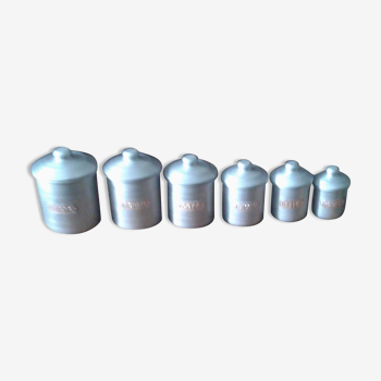 Set of six aluminum pots