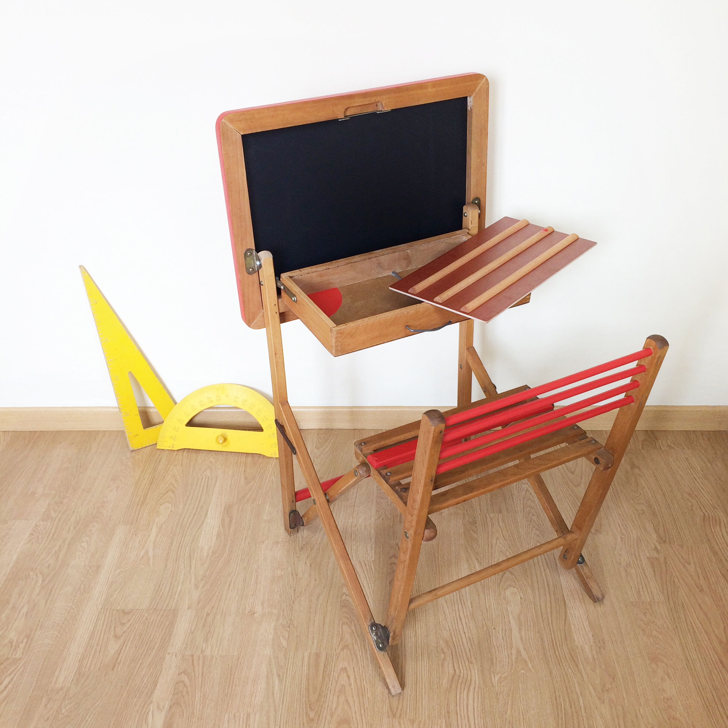 Child folding desk