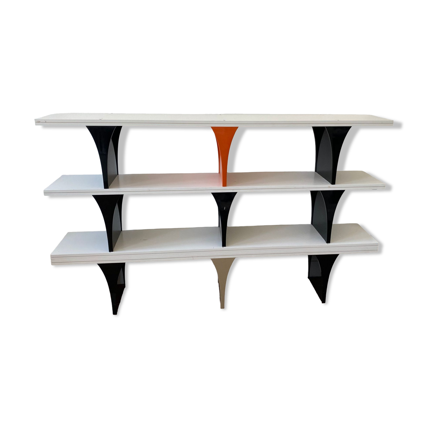 Wood/Vinyl Design Shelf