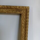 Cadre ancien en bois doré