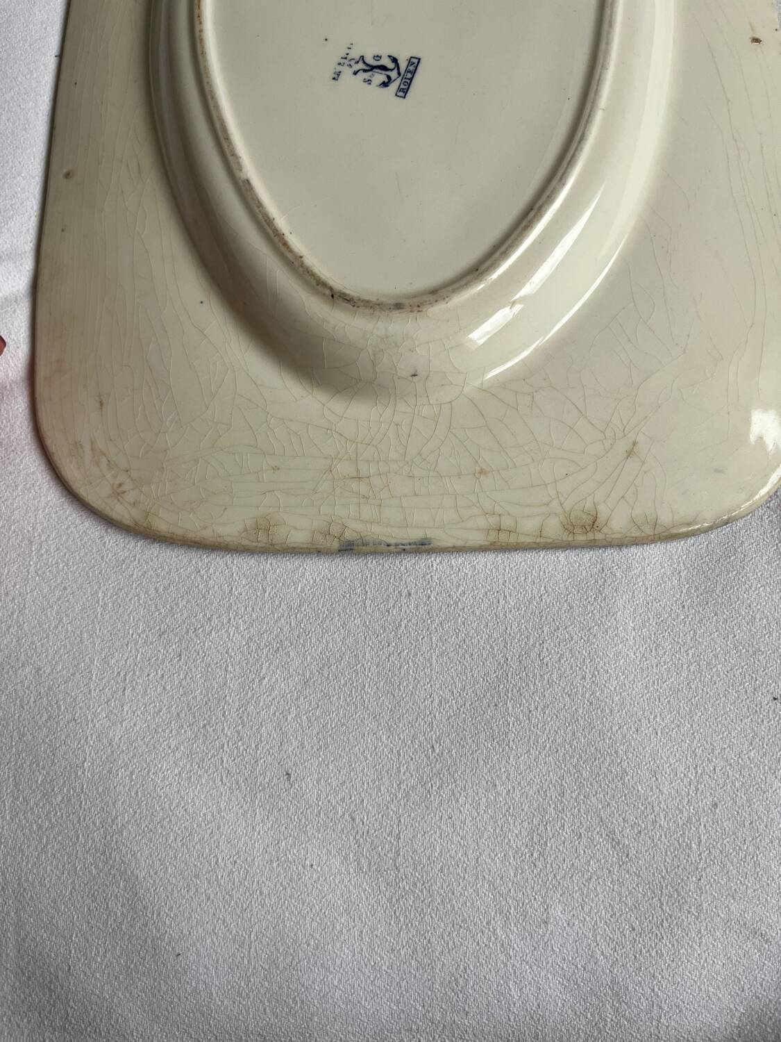 Clairefontaine iron earth dish