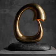 Sculpture lumineuse en bronze « Pêcheur » de Carlo Lorenzetti, Pays-Bas, 2019