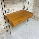Hanging desk