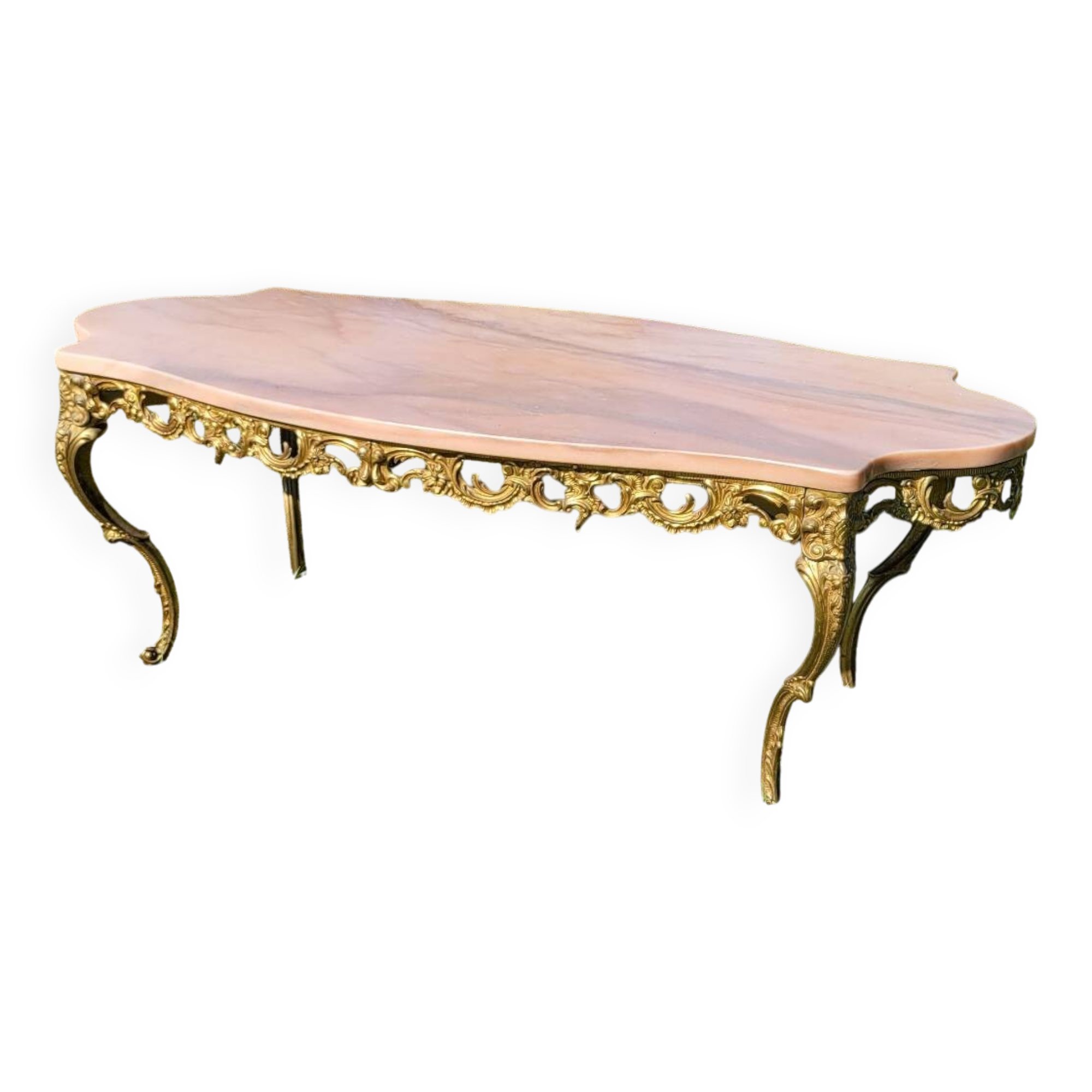 Louis XV coffee table in pink marble
