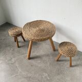 Paire de tabourets et table basse