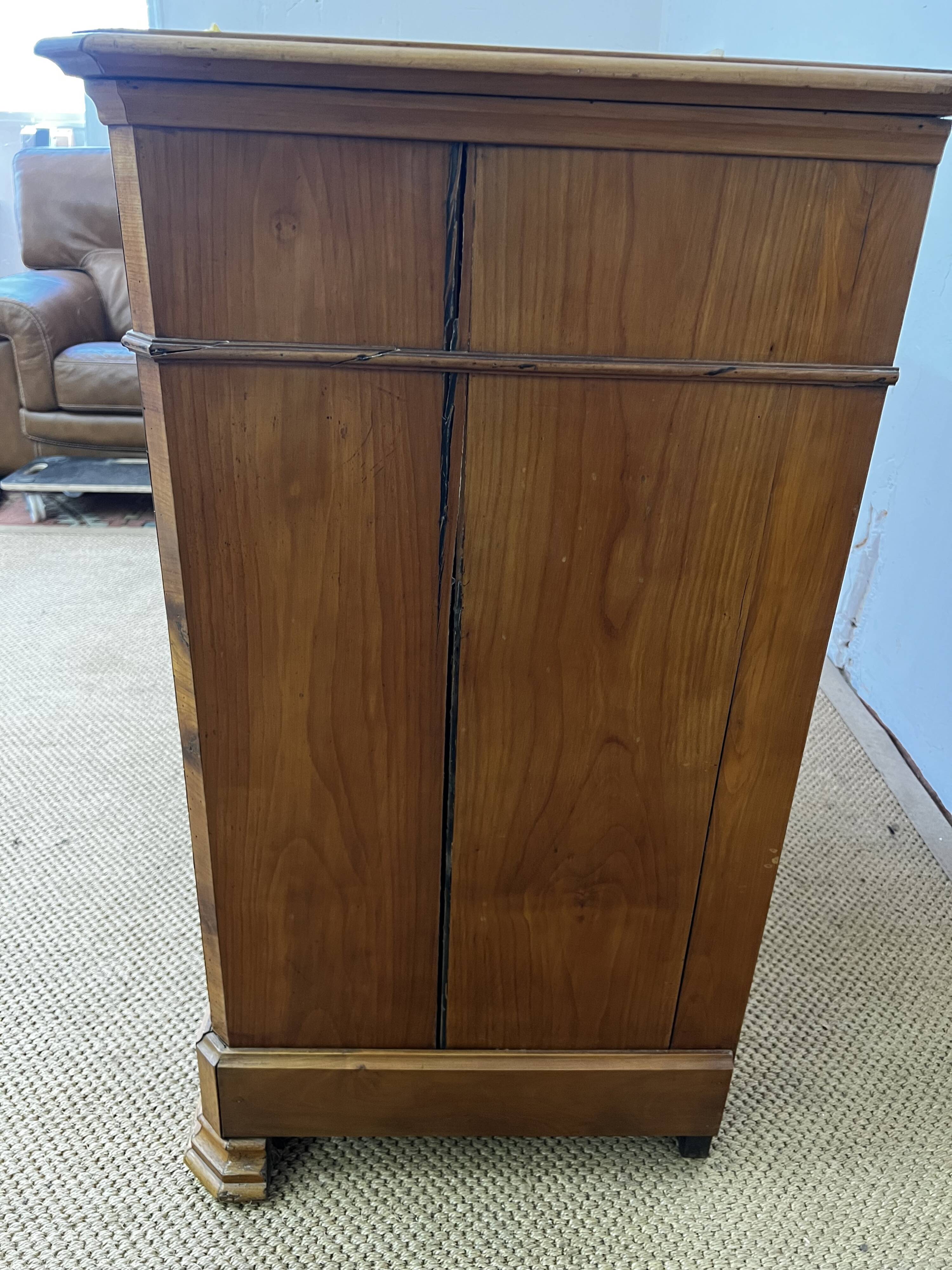 Commode Louis Philippe