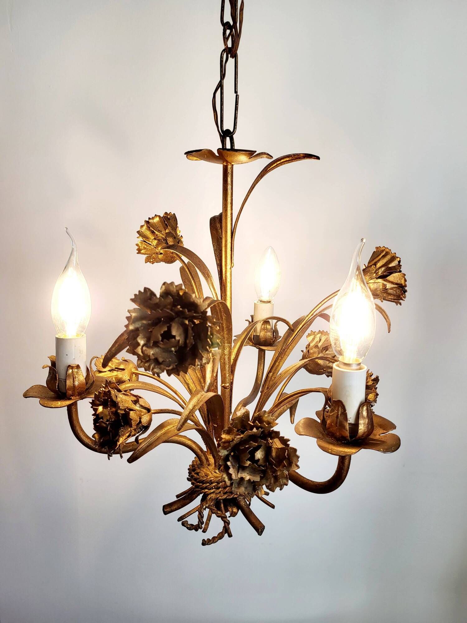 Hollywood Regency Roses kroonluchter, Verguld, Drie Armen, Italie