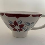 4 coffee cups old Moulin des Loups, France