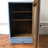 Pharmacy cabinet from the 1930s