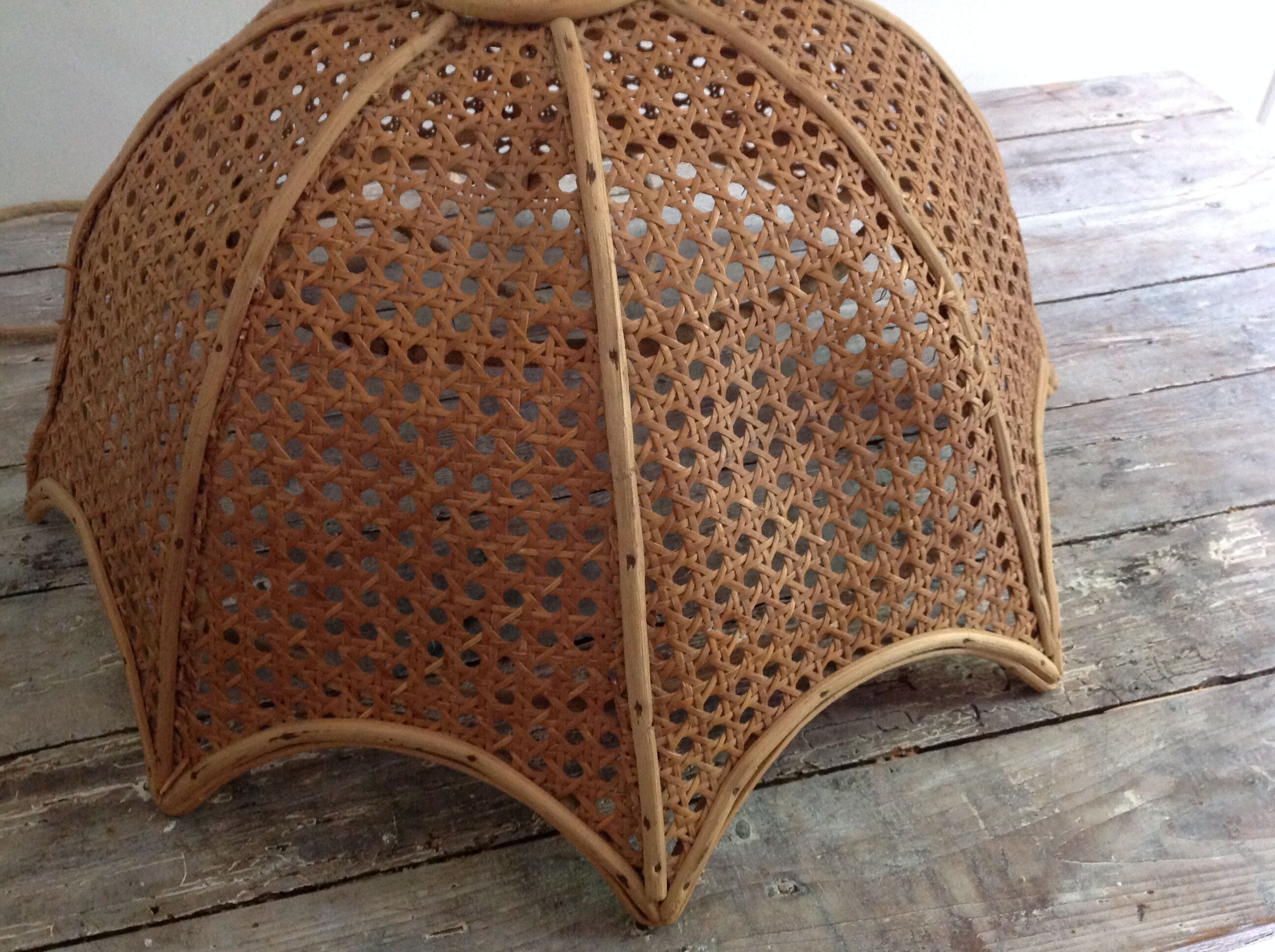 Rattan and caning hanging lamp