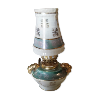 Lamp a petrole