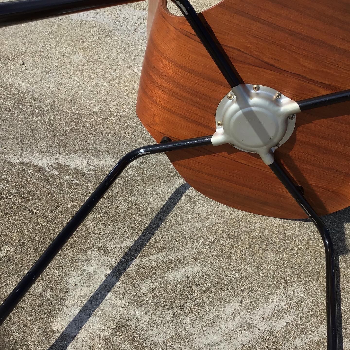 Pair of chairs series 7 by Arne Jacobsen for Fritz Hansen