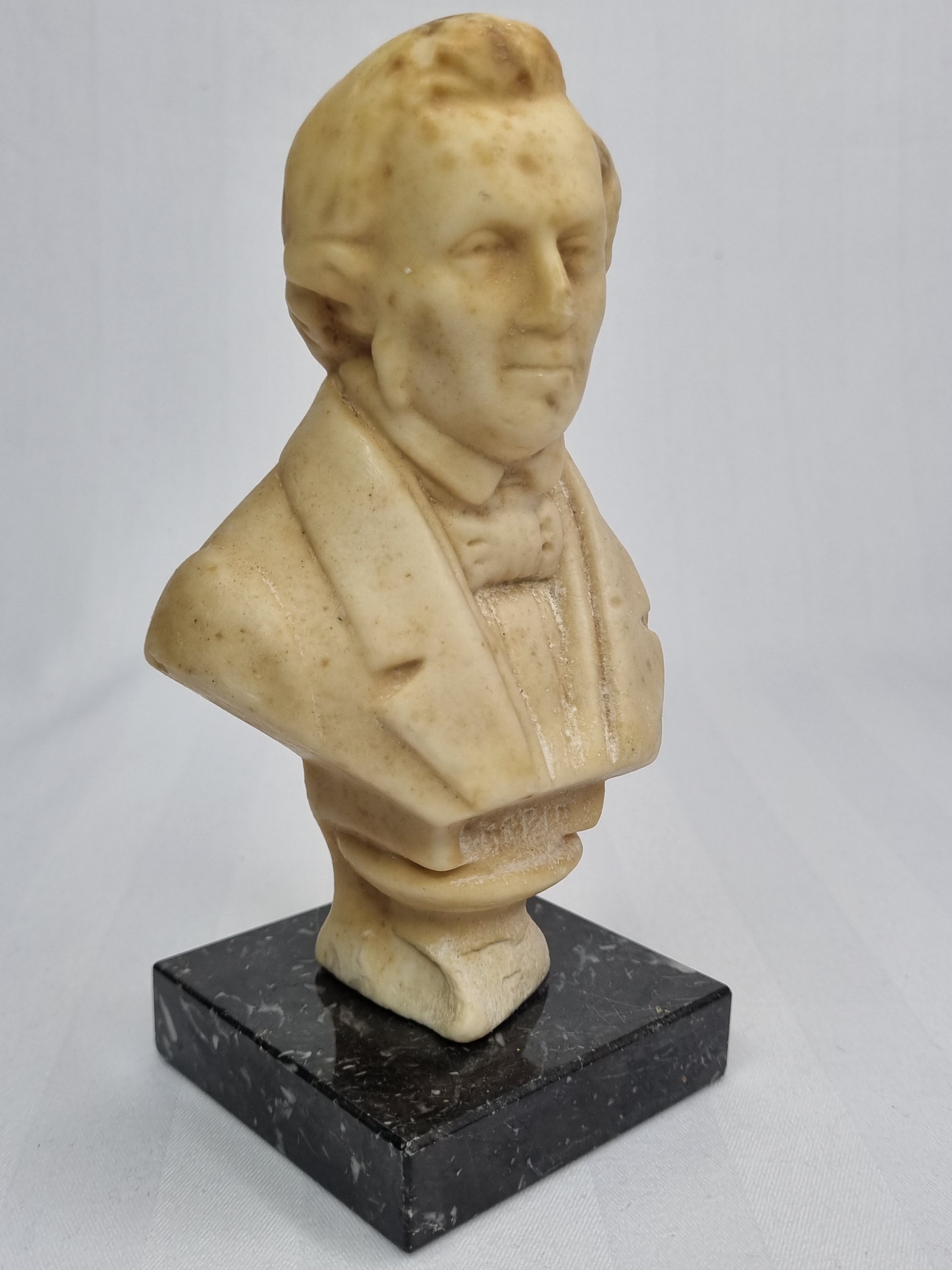 Buste en cire du compositeur Frédéric Chopin, 16 cm