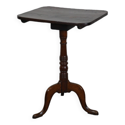 Belle table/table d'appoint anglaise antique à plateau inclinable avec un plateau carré