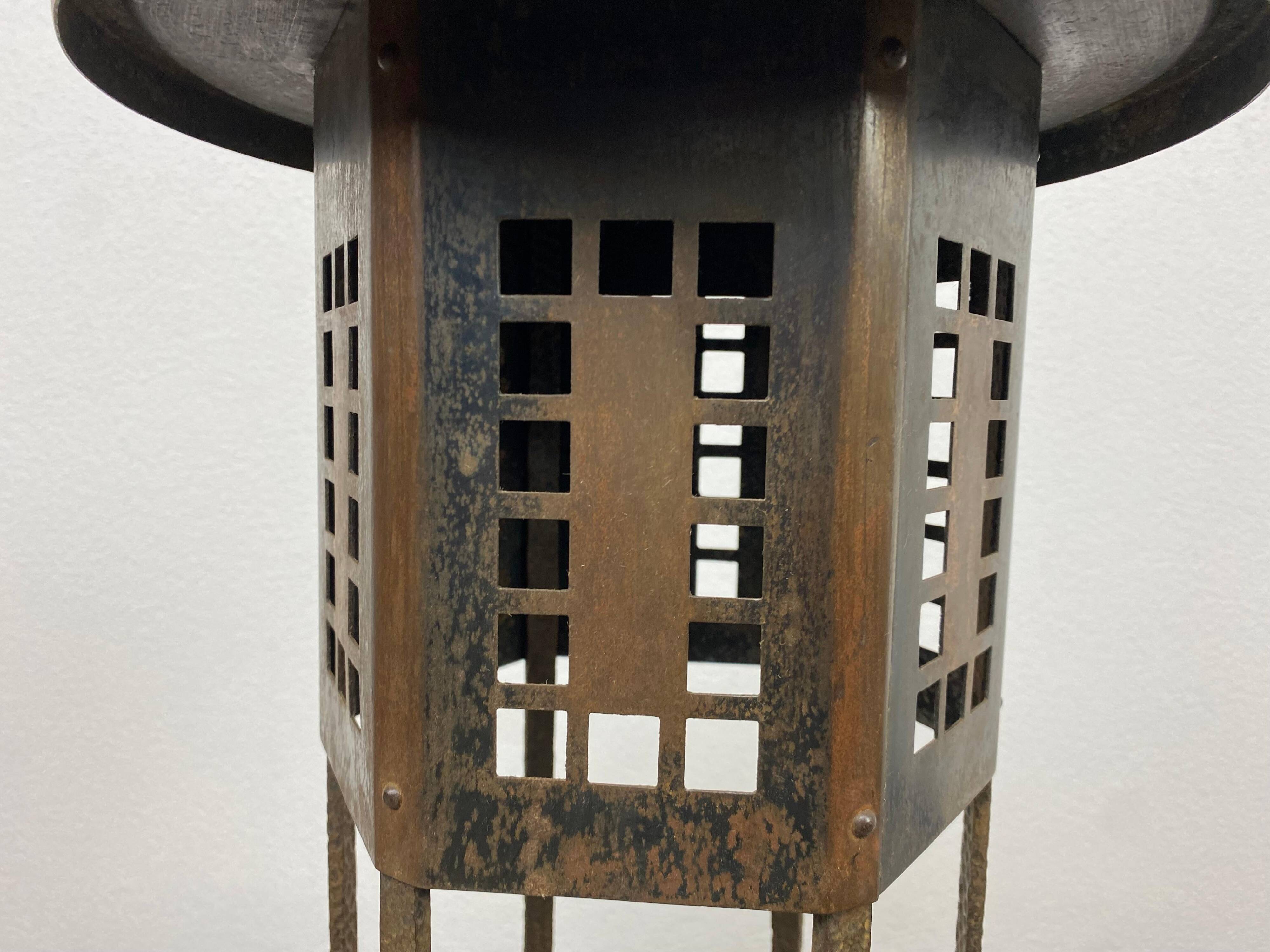 Plant stand Secession in the style of Wiener Werkstätte