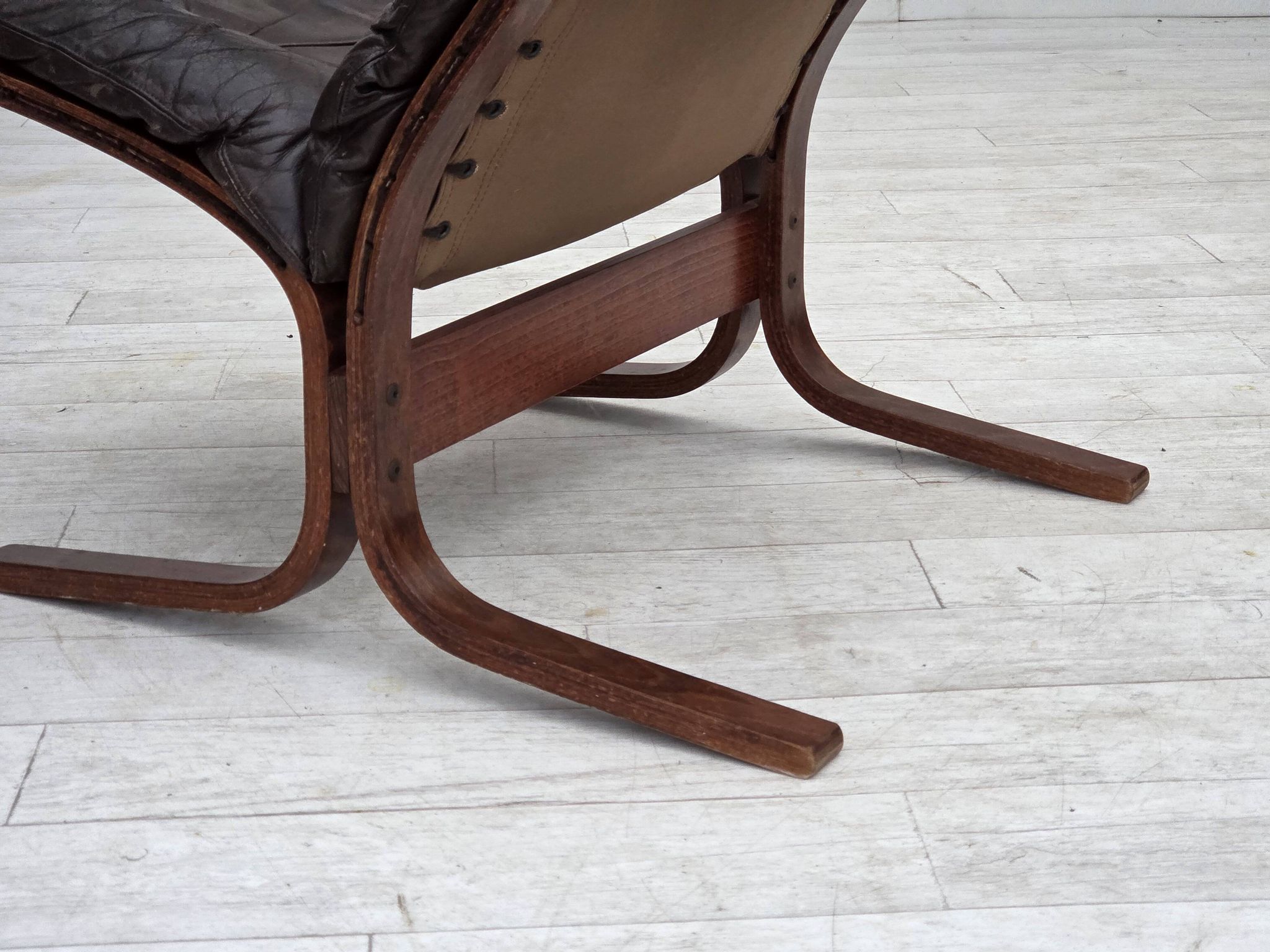 1970s, Norwegian design by Ingmar Relling, model "Siesta", leather.