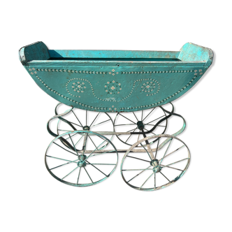 Landau ancien de poupée année 1920