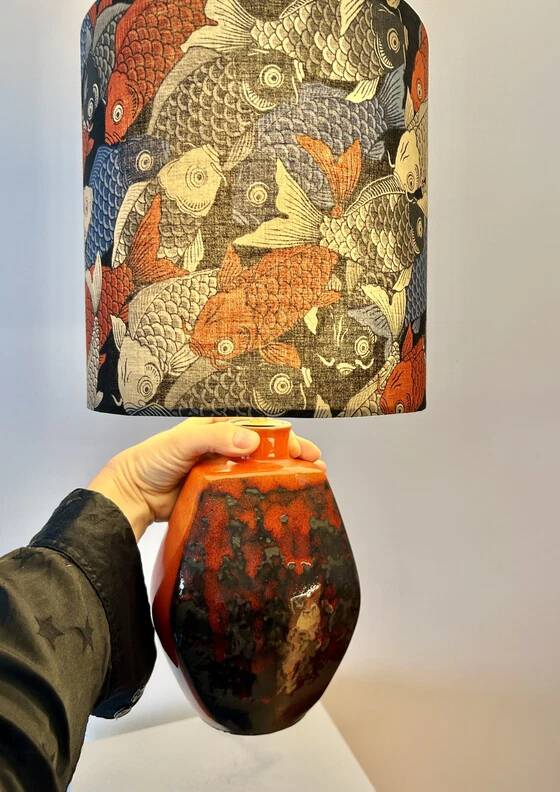 Lampe de table sans fil - convient pour le balcon ou la terrasse - fabriquée à partir d'un vase en céramique vintage de S. P. Gerz.