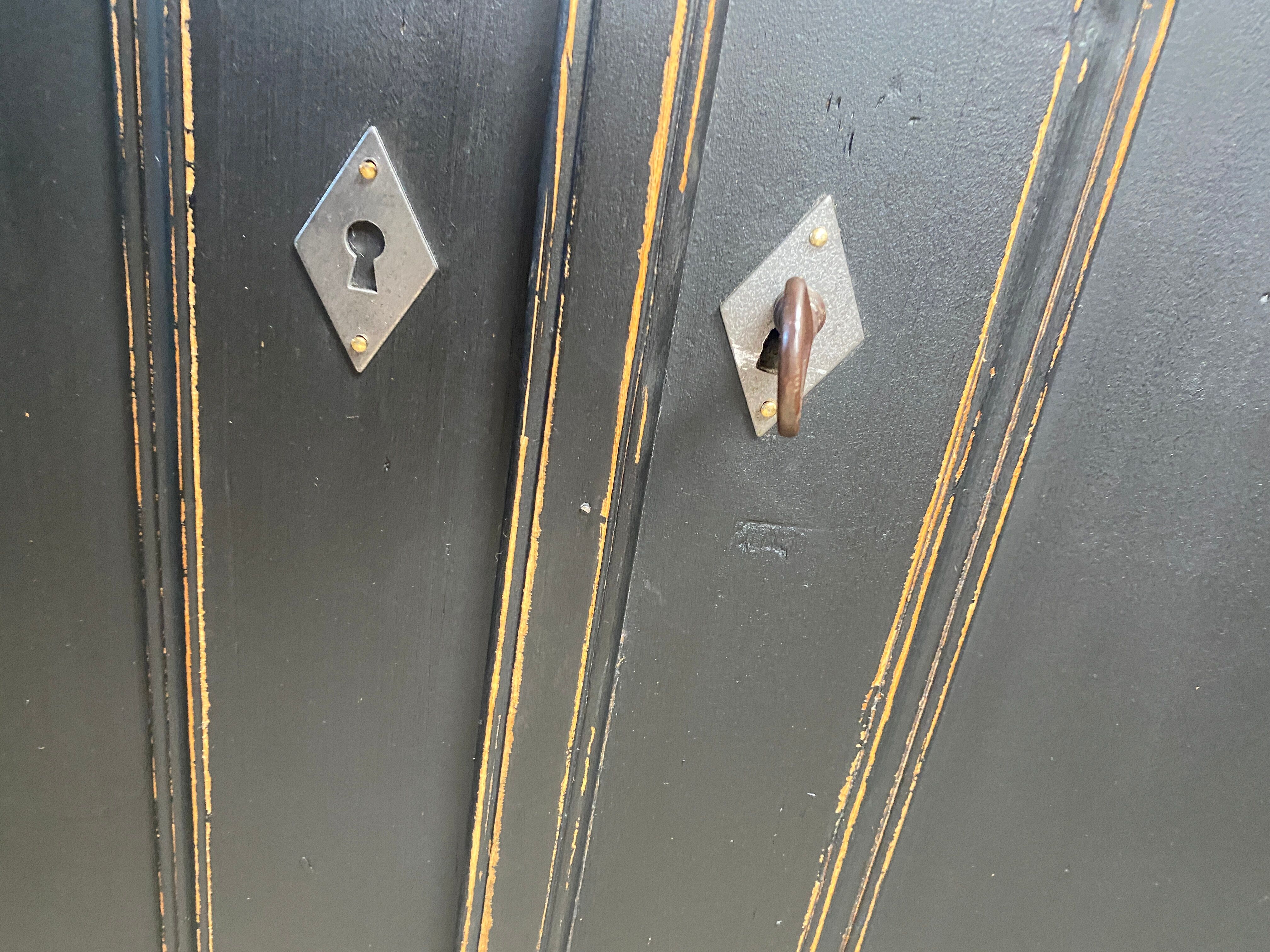 Parisian workshop cabinet 1m72