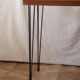 Bureau vintage en chêne sur pieds épingle 1950