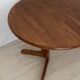 Extendable table for 4/6 people in pine.