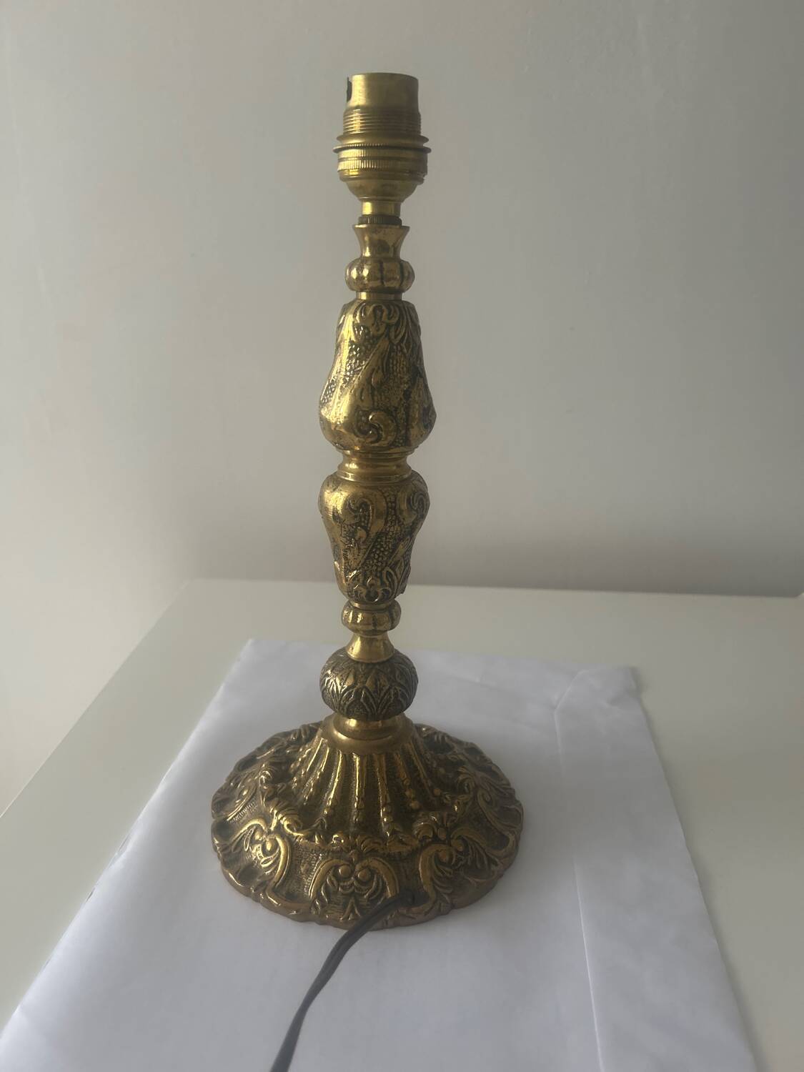 Bronze lamp base